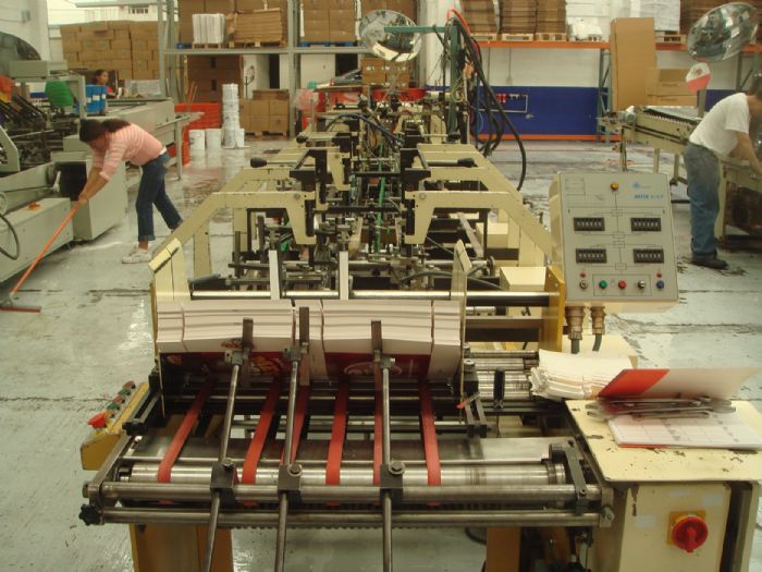MAQUINA PEGADORA ANTER 750